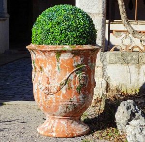 Vase d'Anduze terre rouge patine ancienne