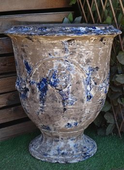 vase d'Anduze terre noire patine bleue Vase d'Anduze terre noire patine bleue