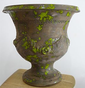 Vase artisanal en terre cuite